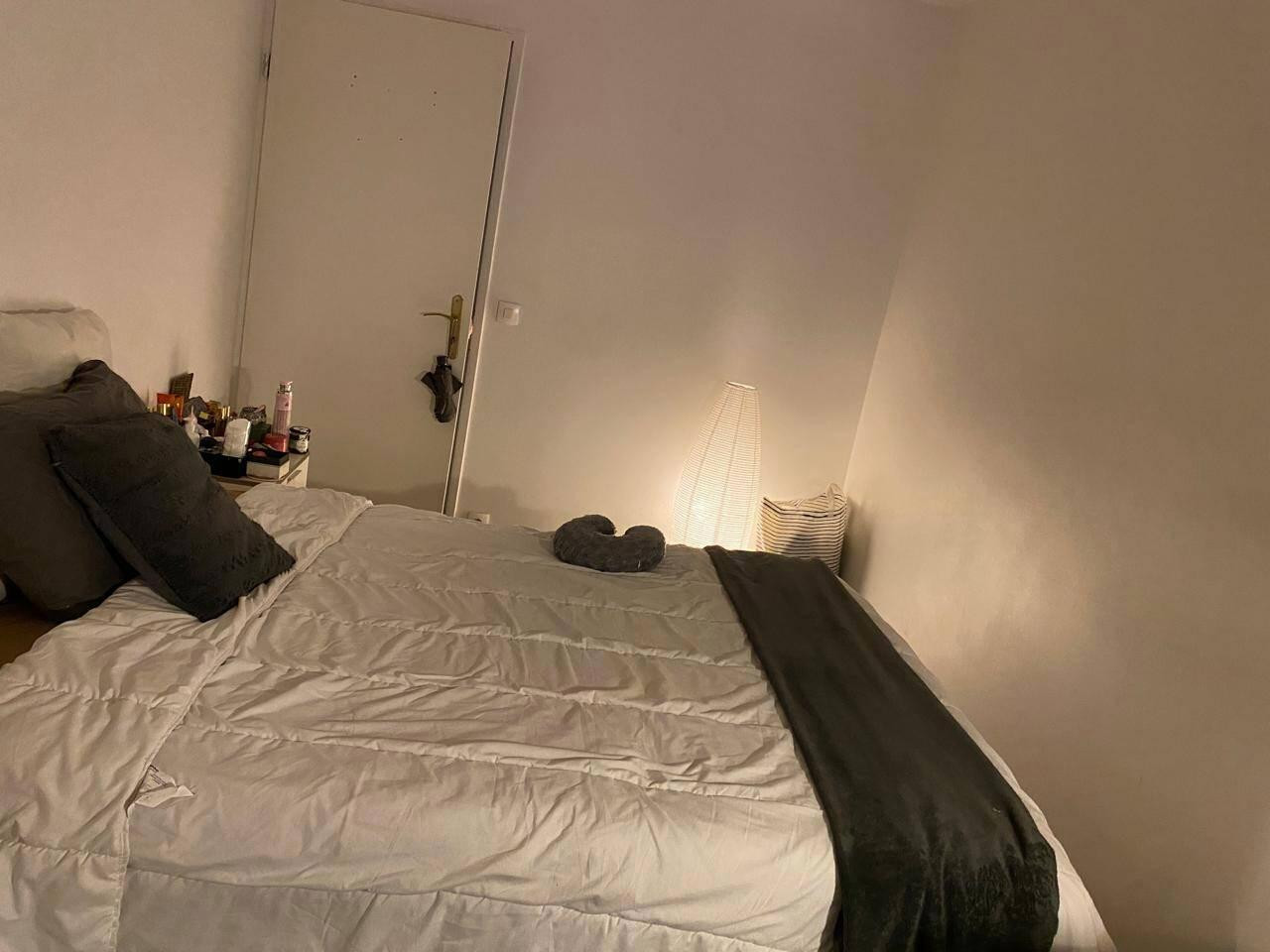 
                                                Colocation
                                                 Chambre en colocation 3 pièces, 55 m2
