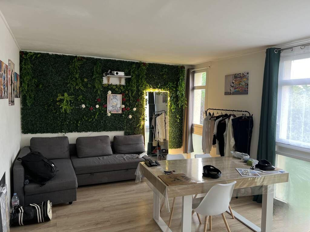 
                                                Colocation
                                                 Chambre en colocation