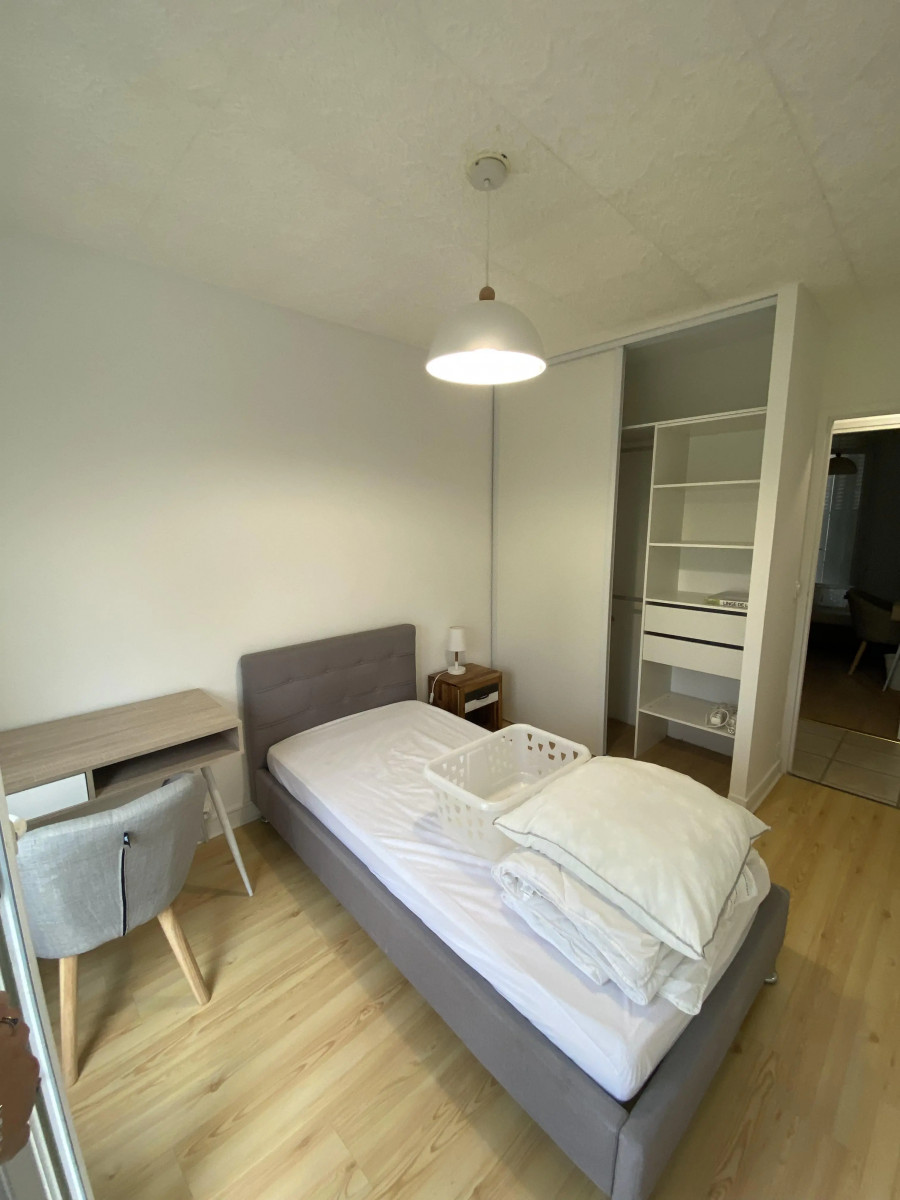 
                                                Colocation
                                                 Chambre en colocation à Villenave-d'Ornon