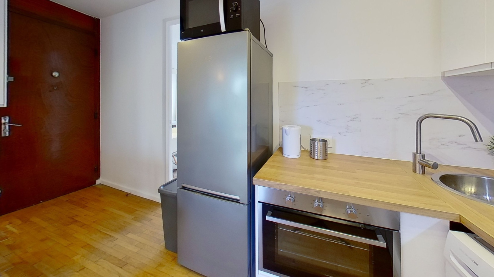 
                                                Colocation
                                                 Chambre en colocation appartement meublé