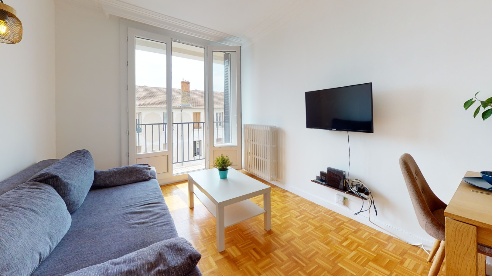 
                                                Colocation
                                                 Chambre en colocation appartement meublé