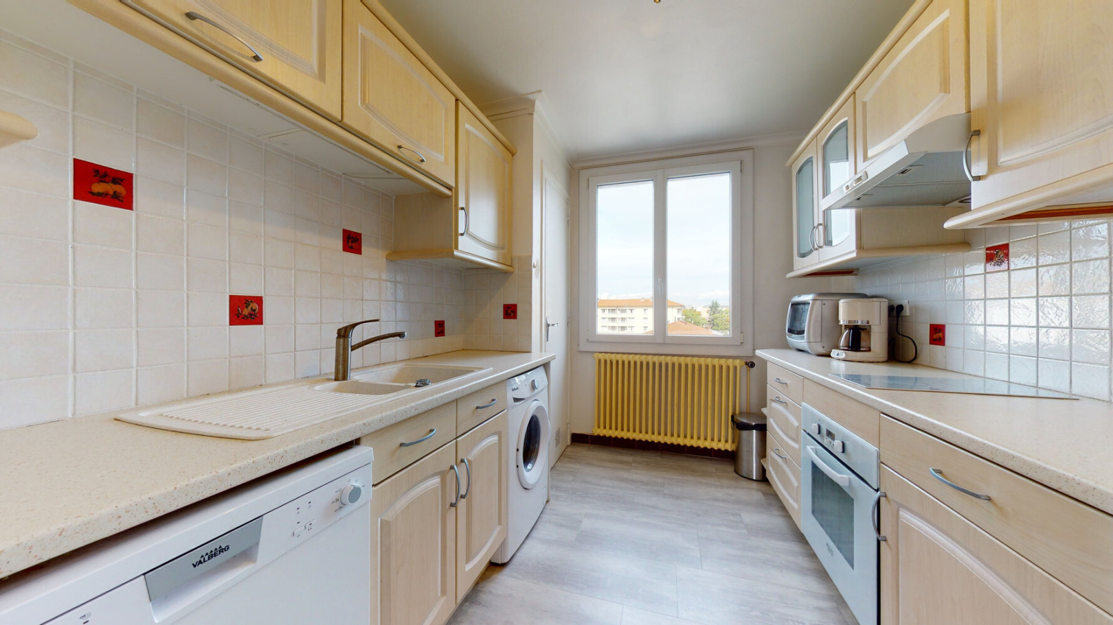
                                                Colocation
                                                 Chambre en colocation appartement meublé