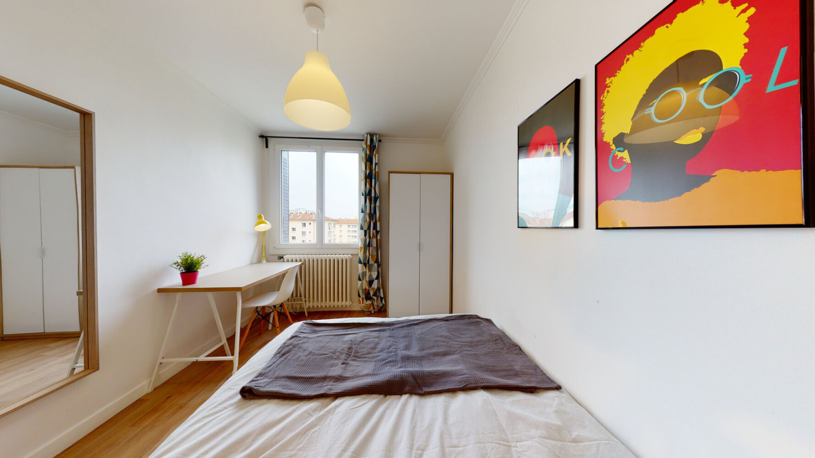 
                                                Colocation
                                                 Chambre en colocation appartement meublé
