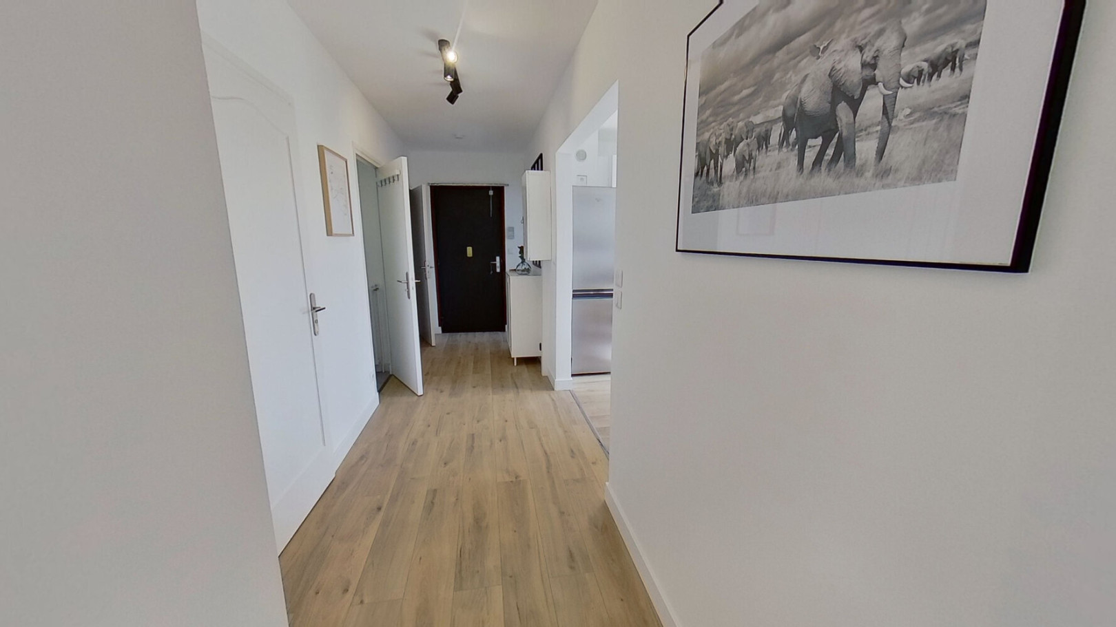 
                                                Colocation
                                                 Chambre en colocation appartement meublé