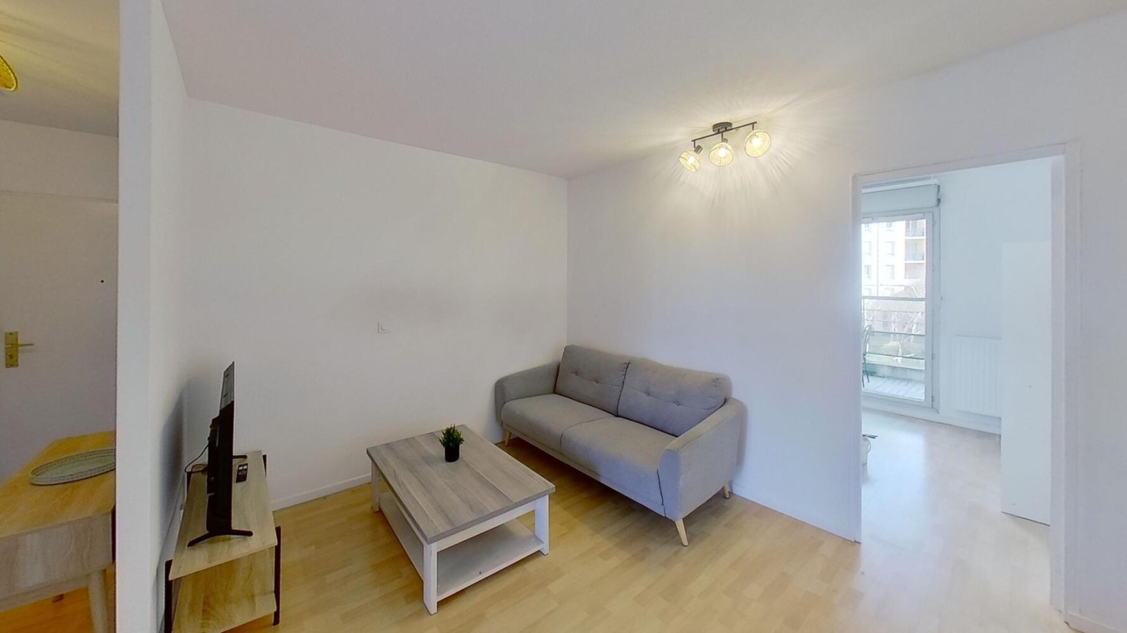 
                                                Colocation
                                                 Chambre en colocation appartement meublé
