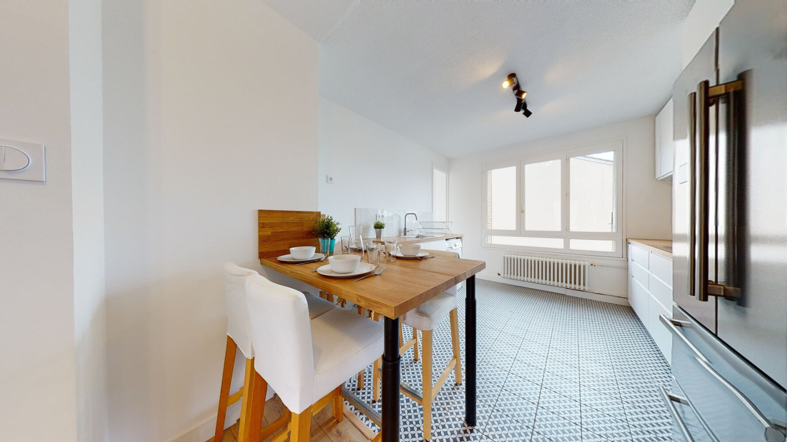 
                                                Colocation
                                                 Chambre en colocation appartement meublé