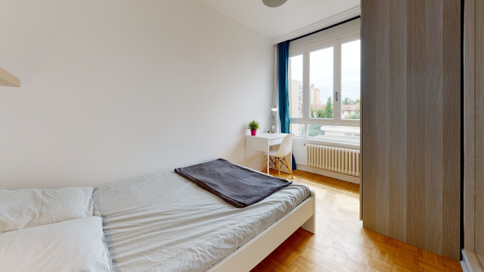 
                                                Colocation
                                                 Chambre en colocation appartement meublé