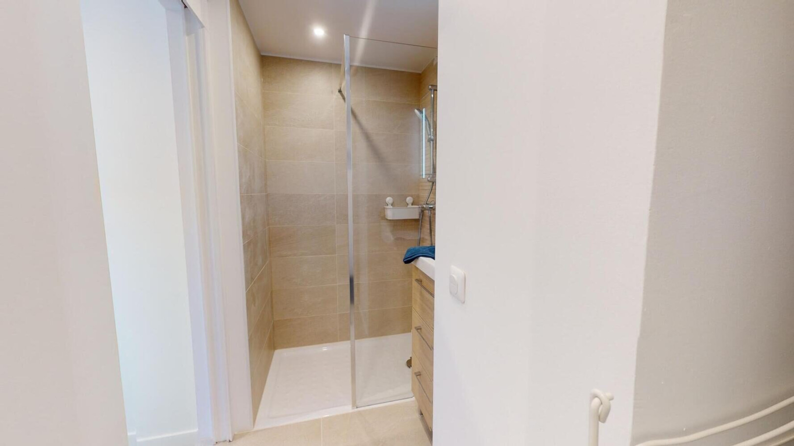 
                                                Colocation
                                                 Chambre en colocation appartement meublé