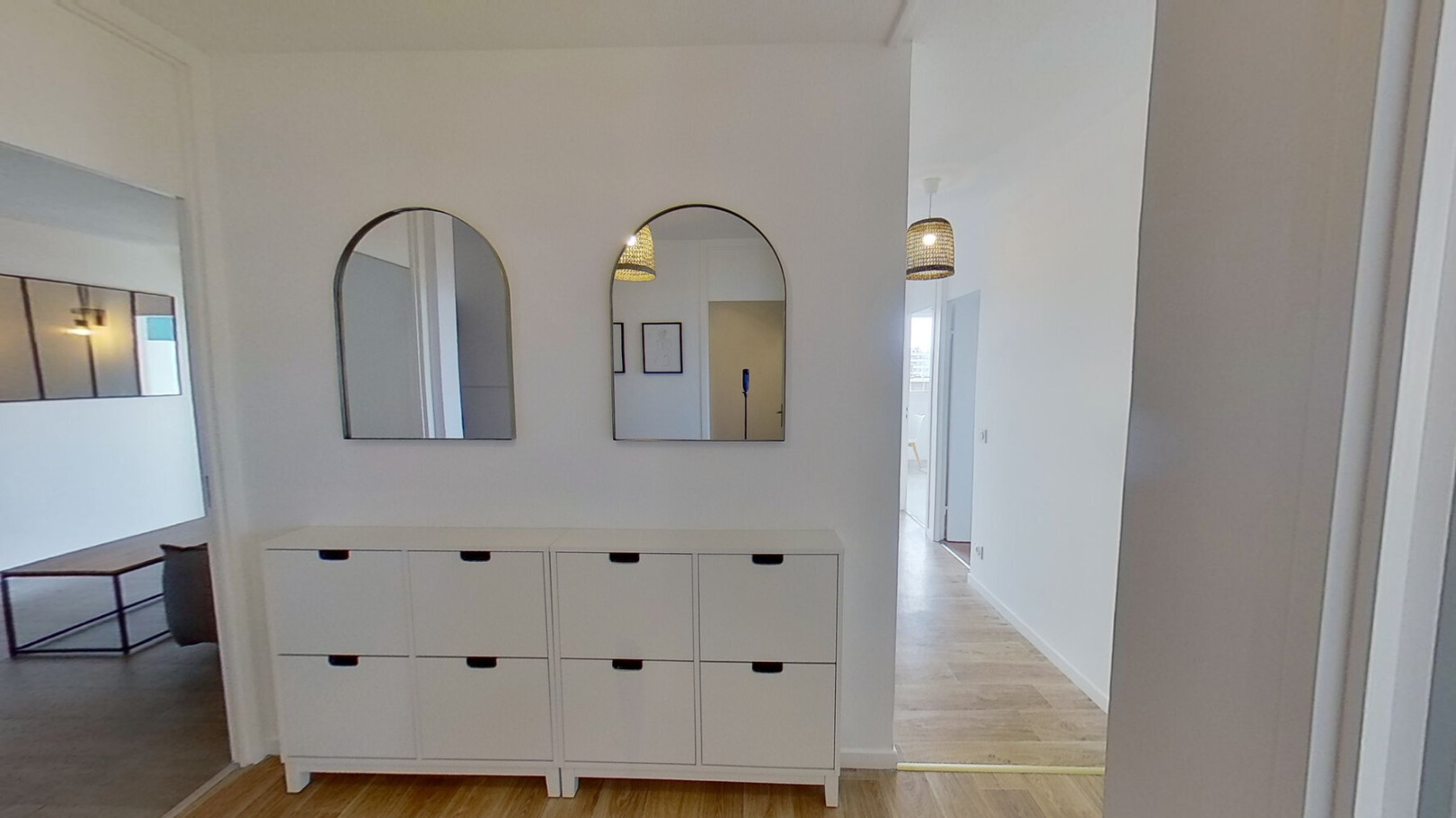 
                                                Colocation
                                                 Chambre en colocation appartement meublé