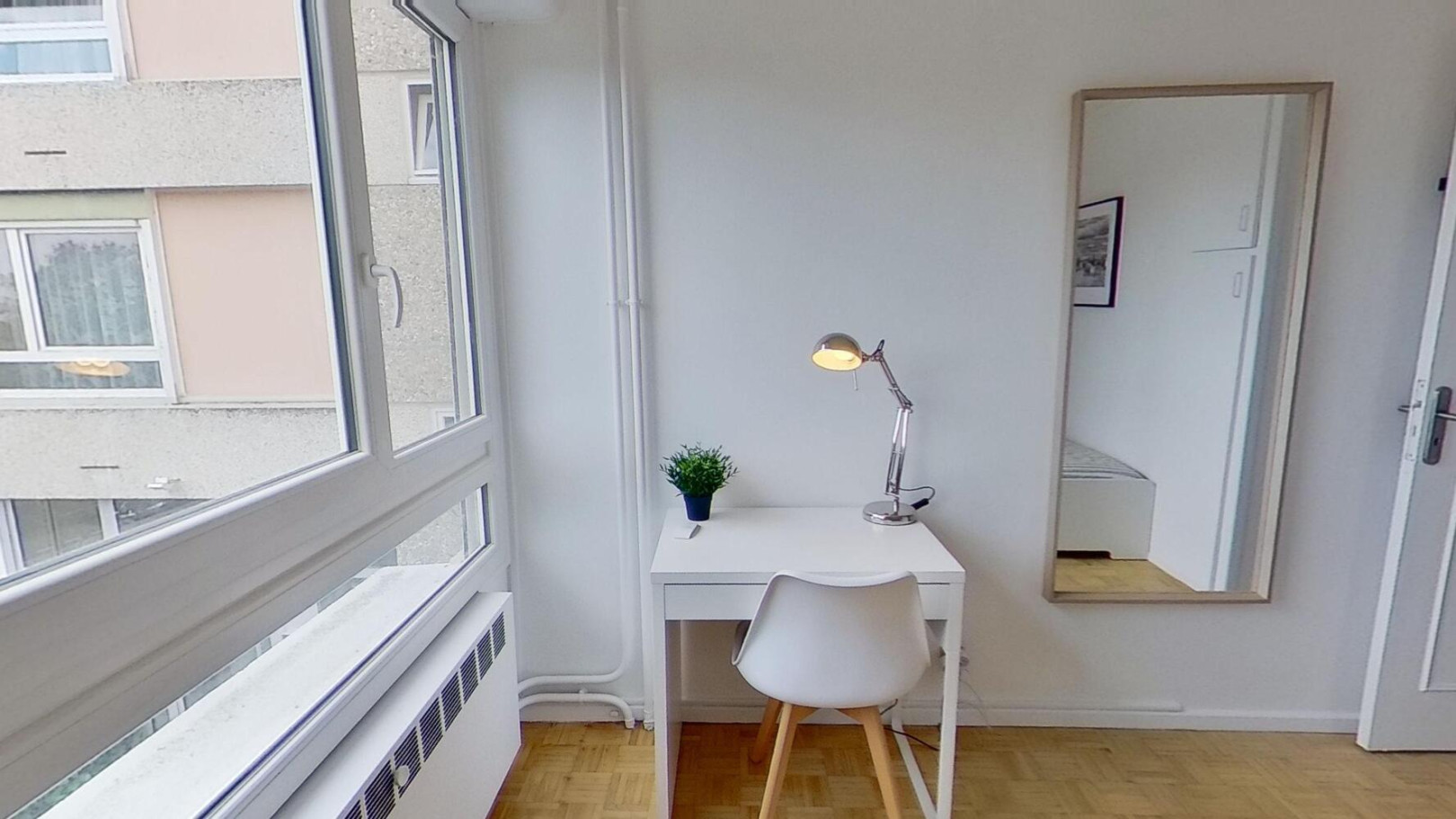 
                                                Colocation
                                                 Chambre en colocation appartement meublé