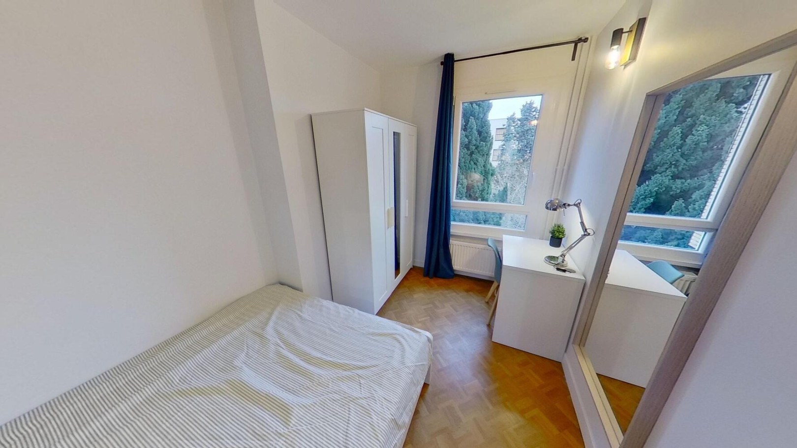 
                                                Colocation
                                                 Chambre en colocation appartement meublé