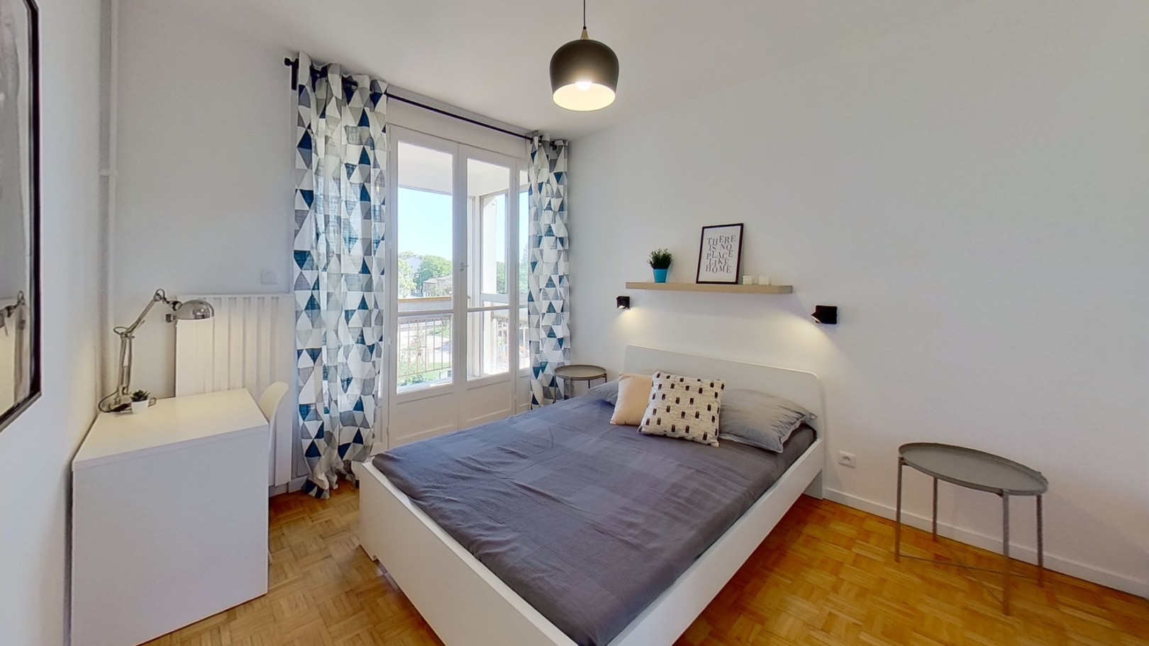 
                                                Colocation
                                                 Chambre en colocation appartement meublé