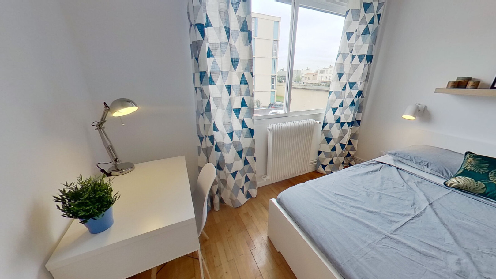 
                                                Colocation
                                                 Chambre en colocation appartement meublé