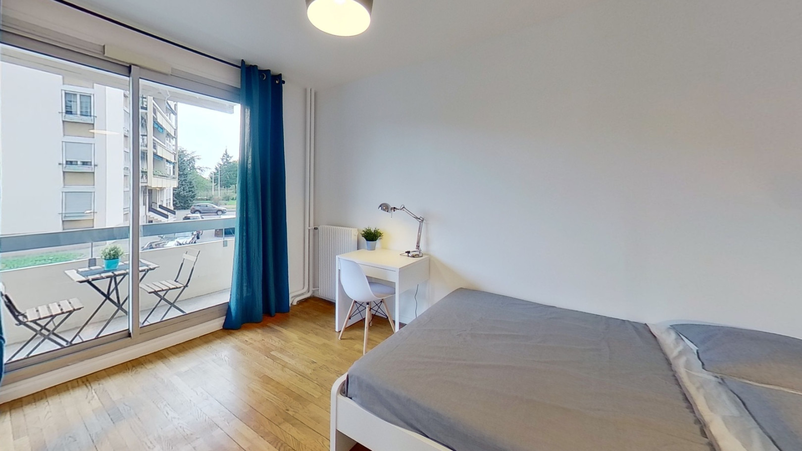 
                                                Colocation
                                                 Chambre en colocation appartement meublé