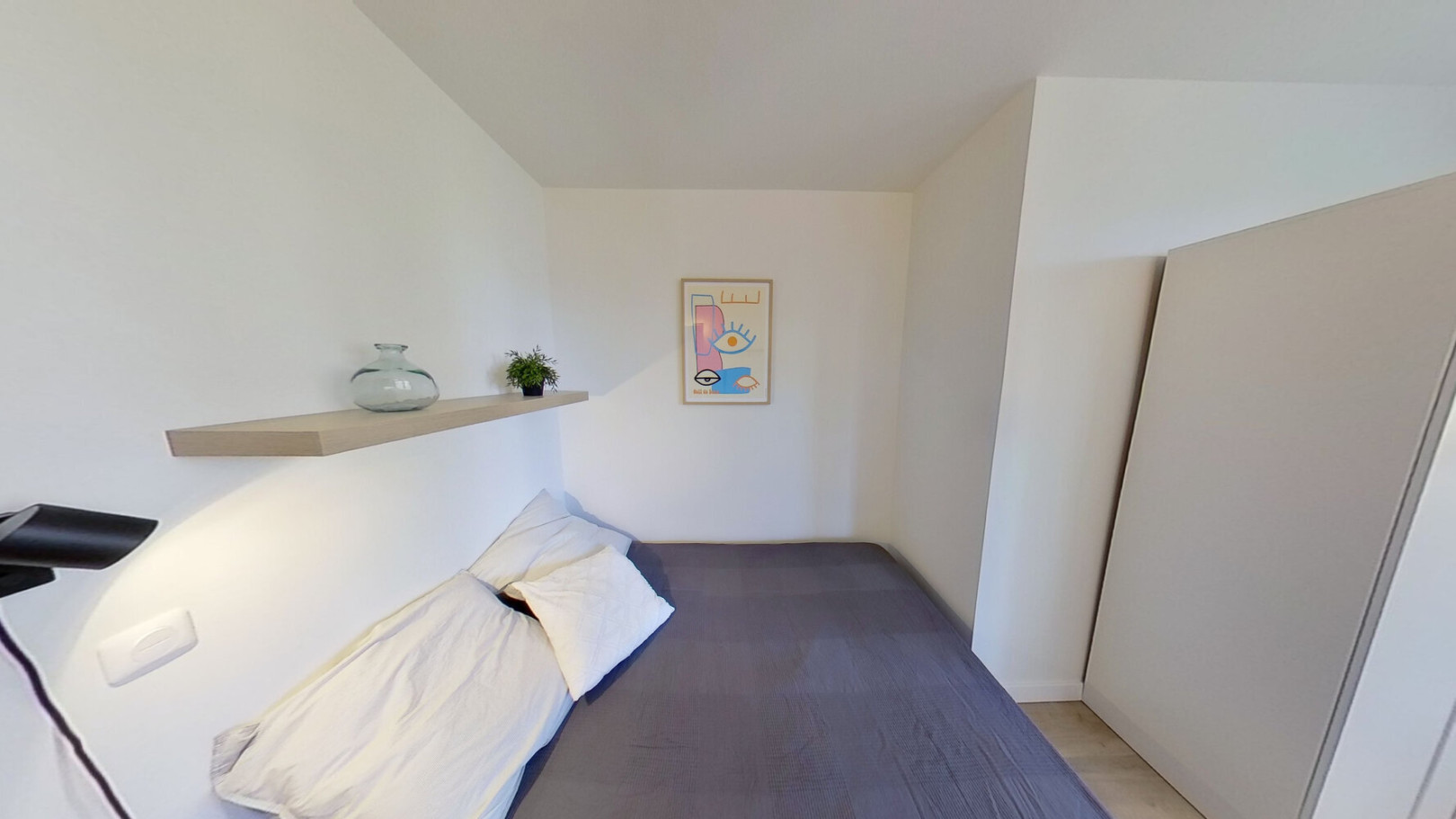 
                                                Colocation
                                                 Chambre en colocation appartement meublé