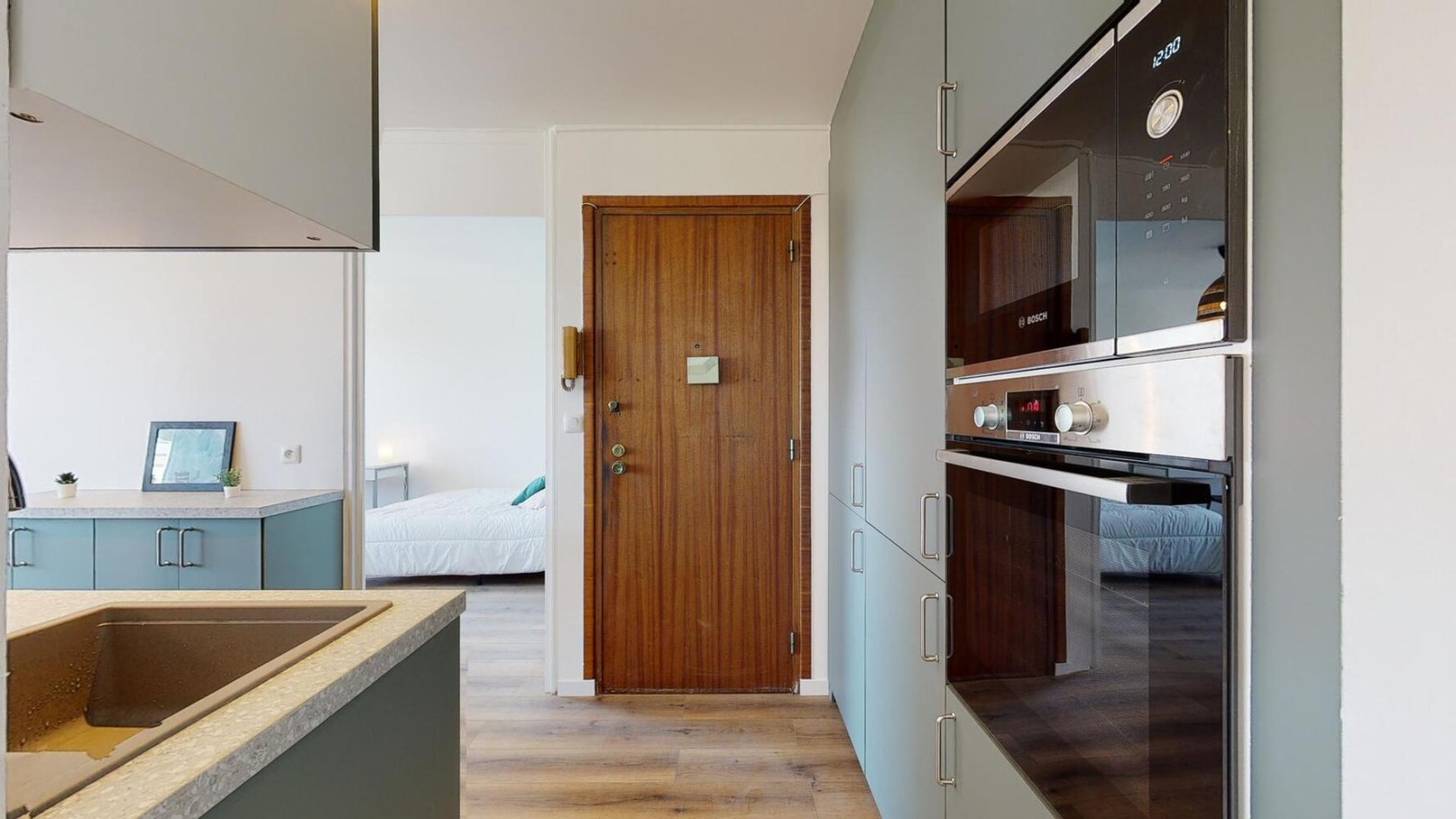 
                                                Colocation
                                                 Chambre en colocation appartement meublé