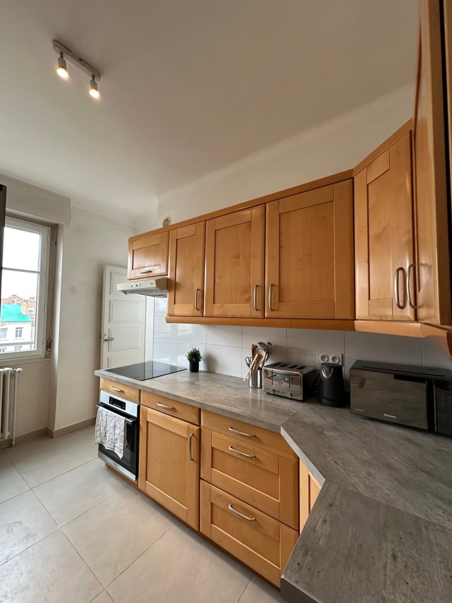 
                                                Colocation
                                                 Chambre en colocation appartement meublé