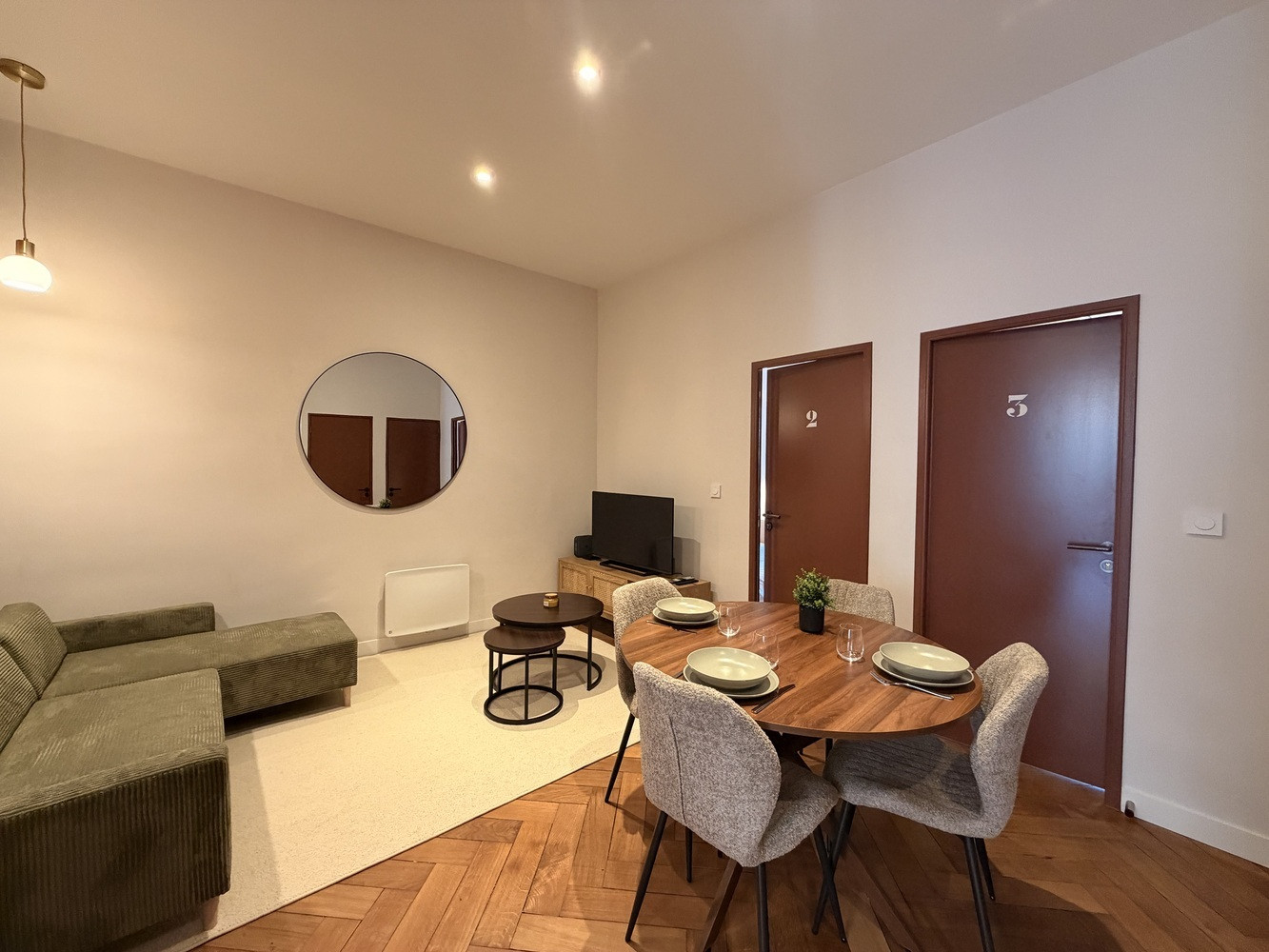 
                                                Colocation
                                                 Chambre en colocation appartement meublé