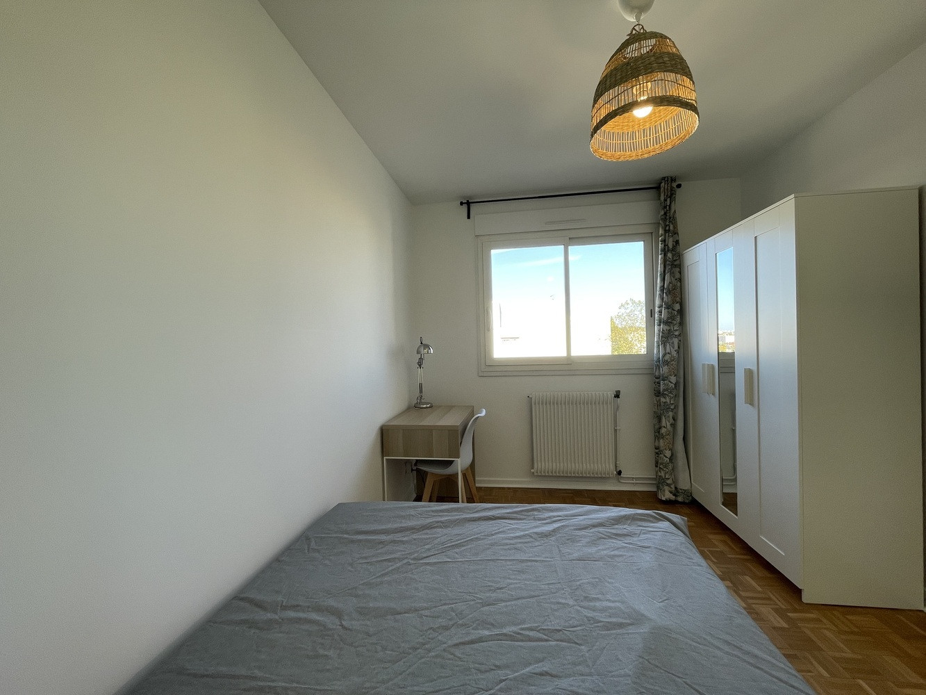 
                                                Colocation
                                                 Chambre en colocation appartement meublé