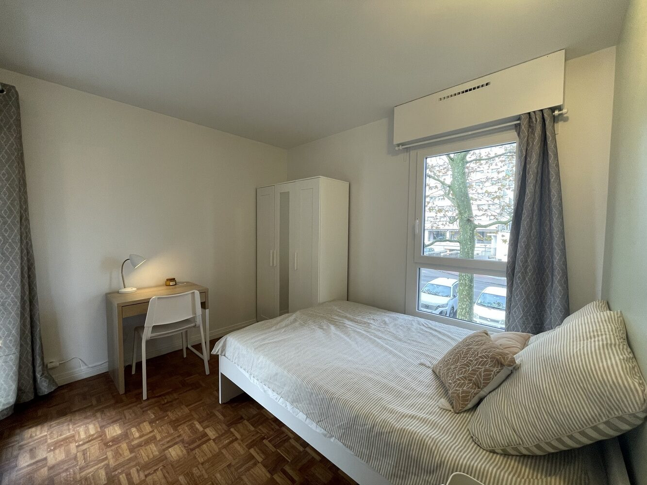 
                                                Colocation
                                                 Chambre en colocation appartement meublé