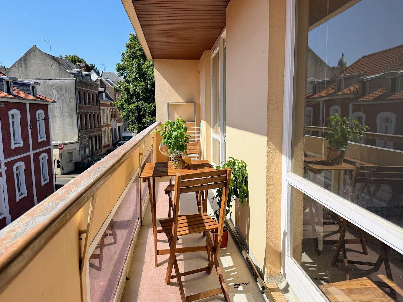 
                                                Colocation
                                                 Chambre en colocation centre-ville Saint-Quentin