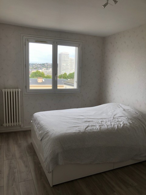 
                                                Colocation
                                                 chambre en colocation dans appartement à Rouen
