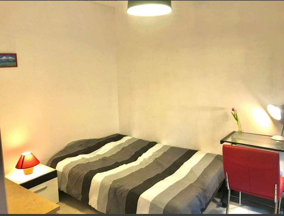 
                                                Location
                                                 Chambre en colocation dans un F3 (loyer tout inclus)
