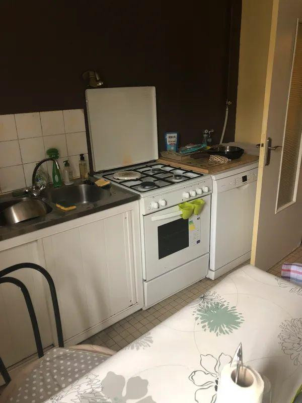 
                                                Colocation
                                                 Chambre en colocation dans une belle maison à Aix