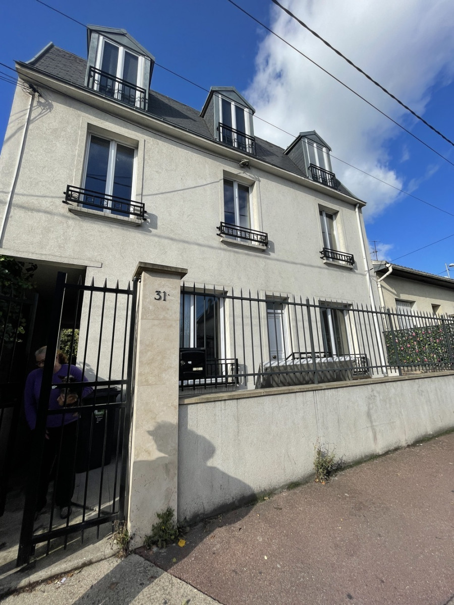 
                                                Colocation
                                                 Chambre en Colocation duplex La Courneuve