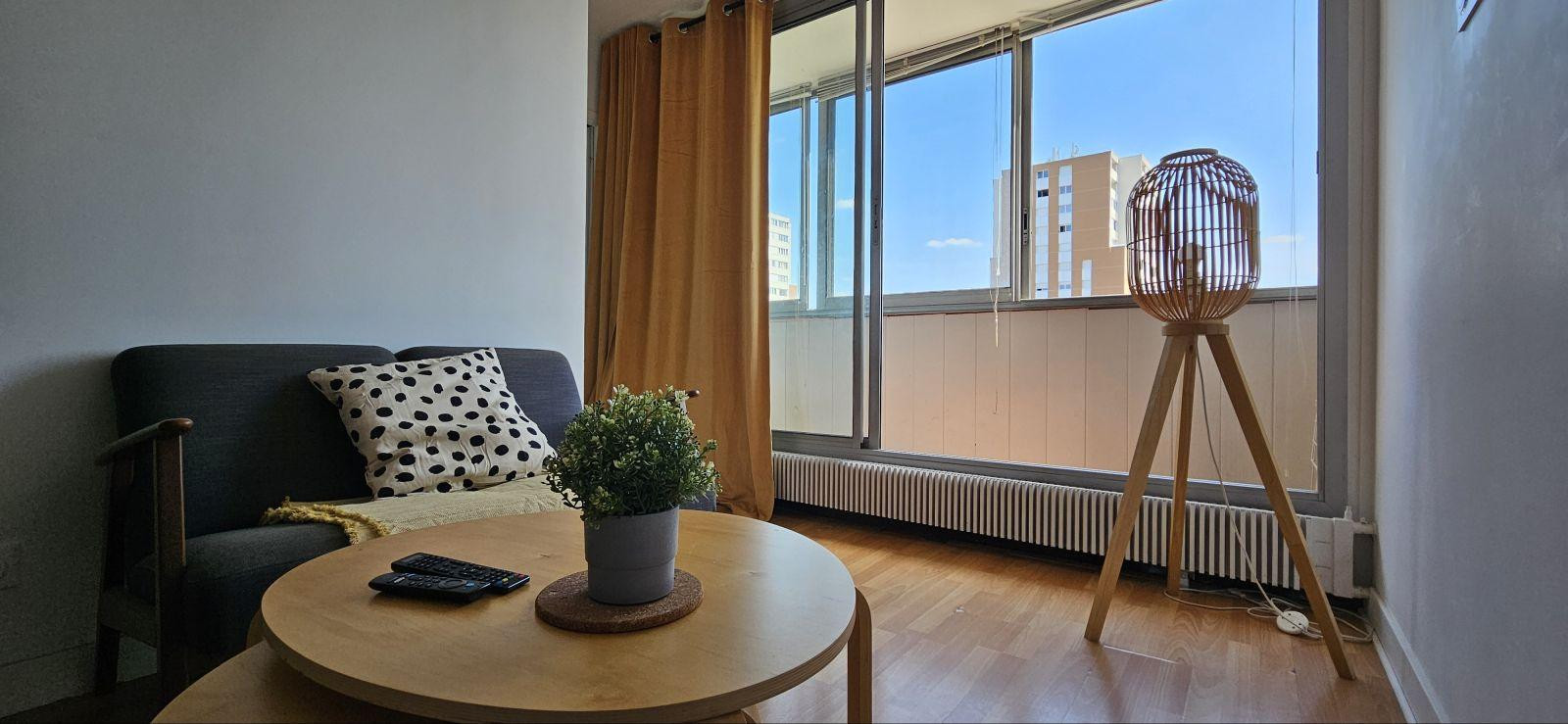 
                                                Colocation
                                                 Chambre en colocation - Laurent Bonnevay