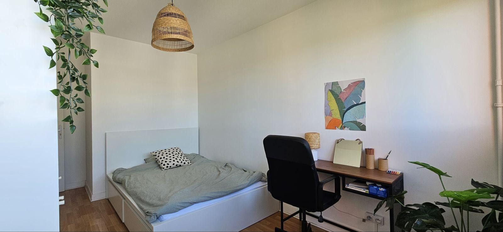 
                                                Colocation
                                                 Chambre en colocation - Laurent Bonnevay