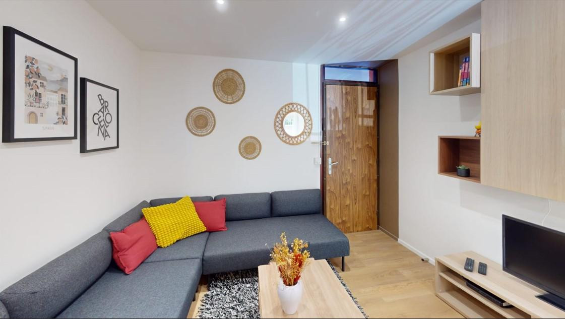 
                                                Colocation
                                                 Chambre en colocation meublée – 2 SdB– Bron/Lyon 8