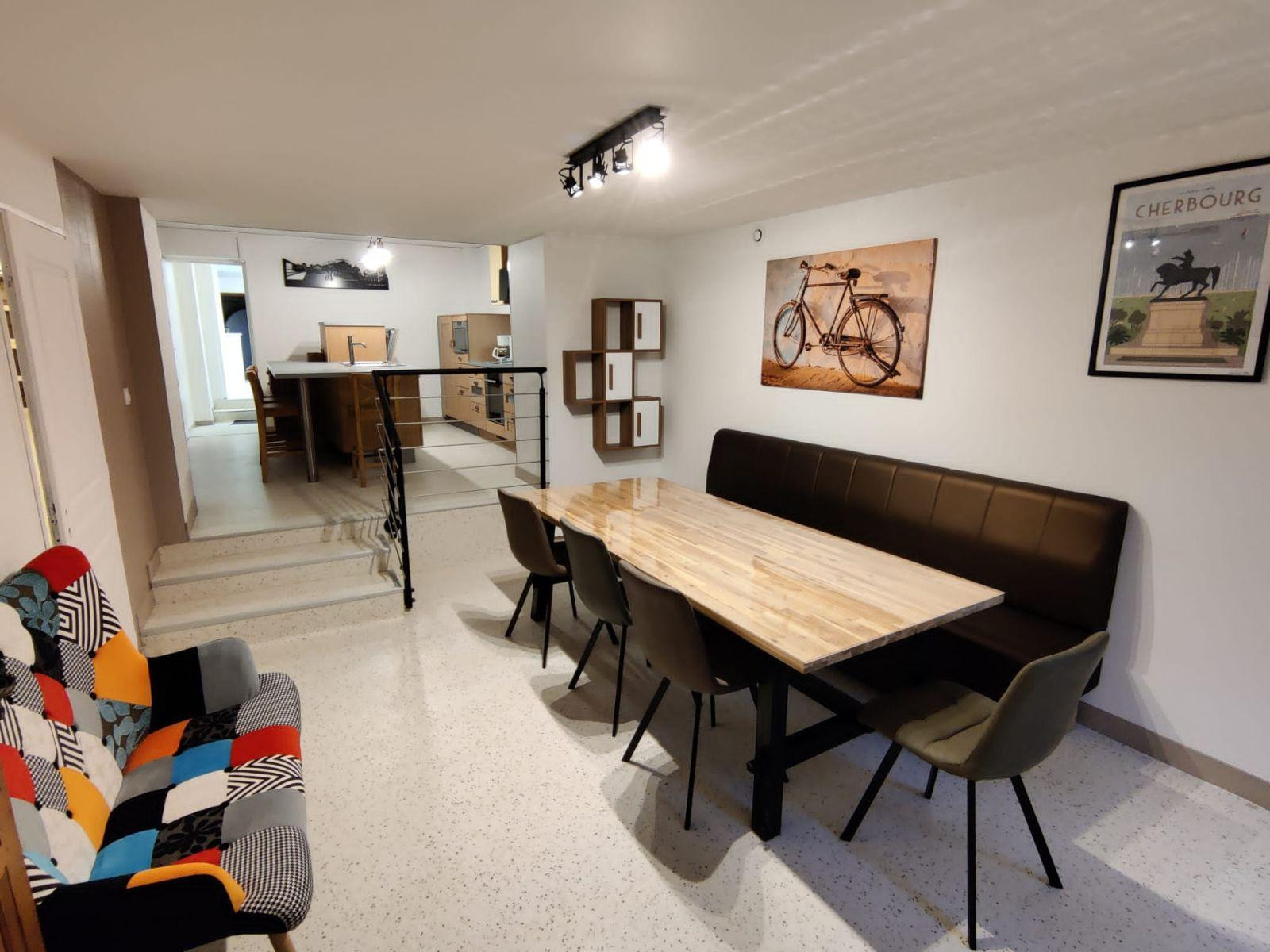 
                                                Colocation
                                                 Chambre en colocation meublée- centre Cherbourg