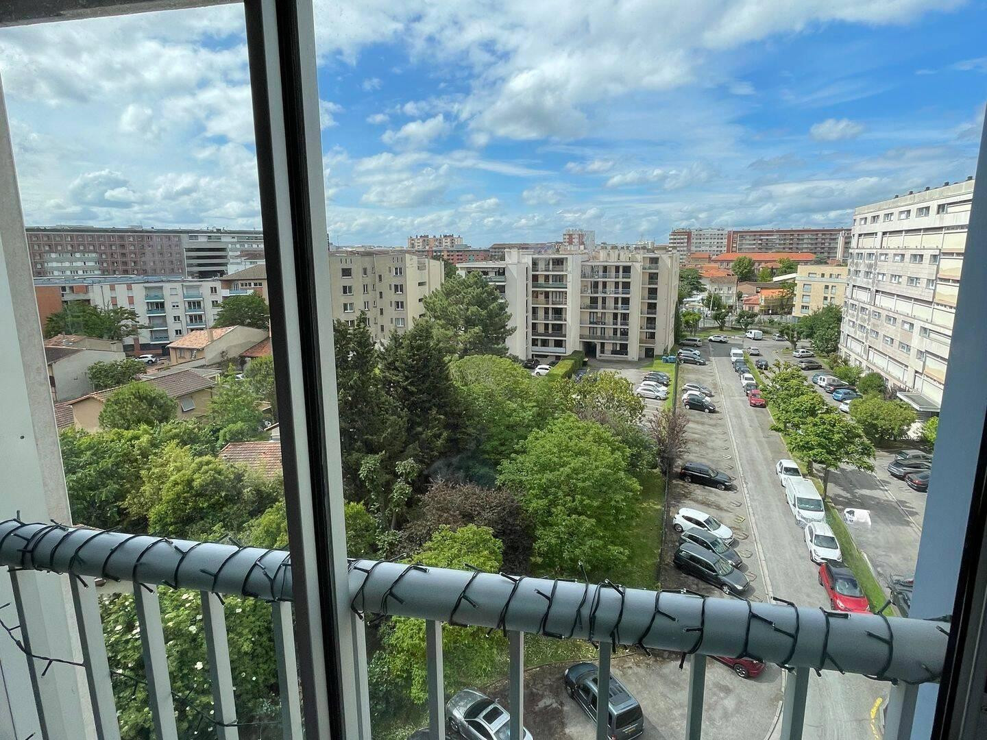 
                                                Colocation
                                                 Chambre en colocation T3 entièrement rénové