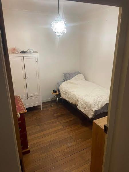 
                                                Location
                                                 Chambre en sous location disponible début juillet