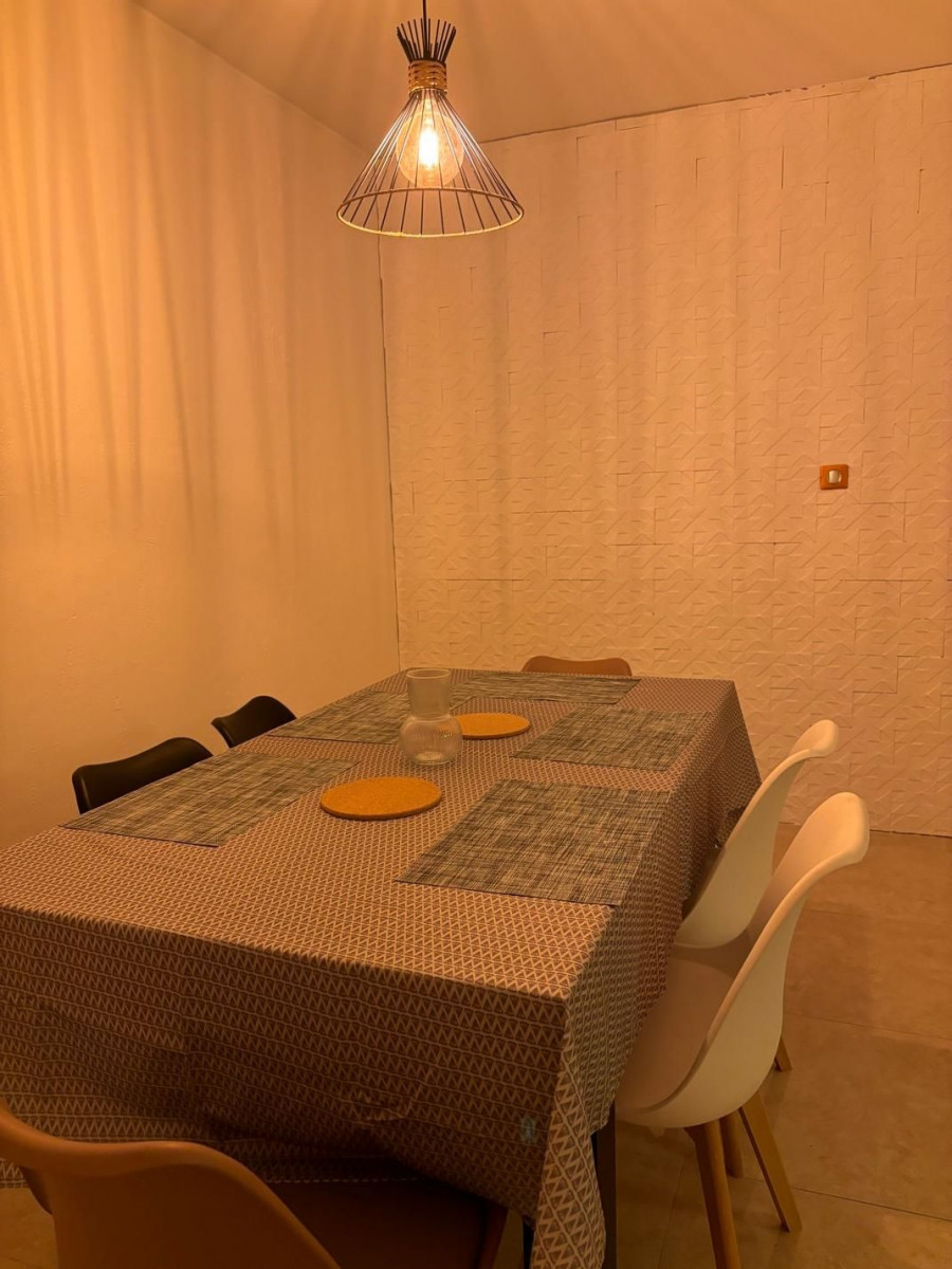 
                                                Location
                                                 chambre encolocation dans une maison spacieuse (loyer tout inclus)