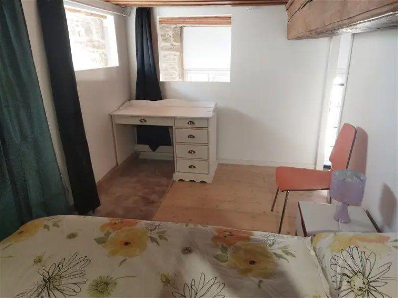 
                                                Location
                                                 Chambre étudiante 11m2 à louer