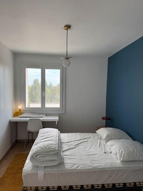 
                                                Colocation
                                                 Chambre étudiante dans coloc 95m²