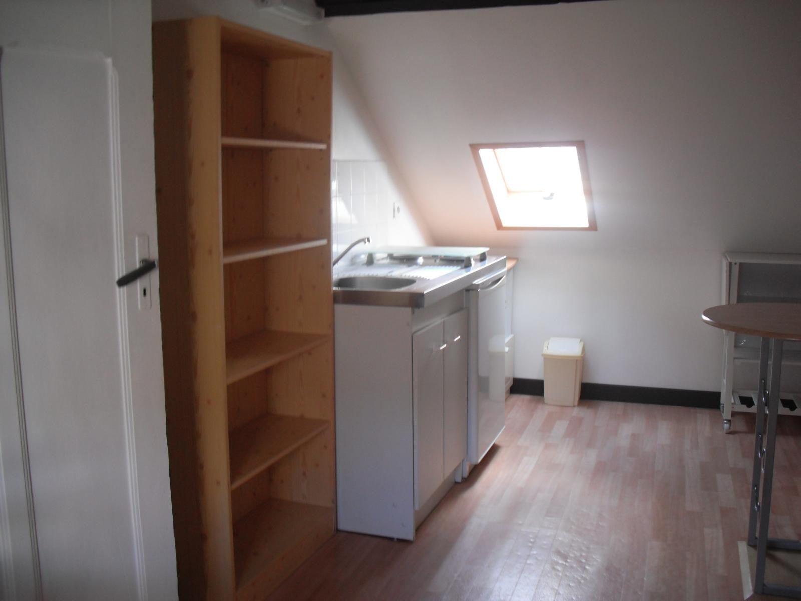
                                                Colocation
                                                 Chambre idéal pour étudiant