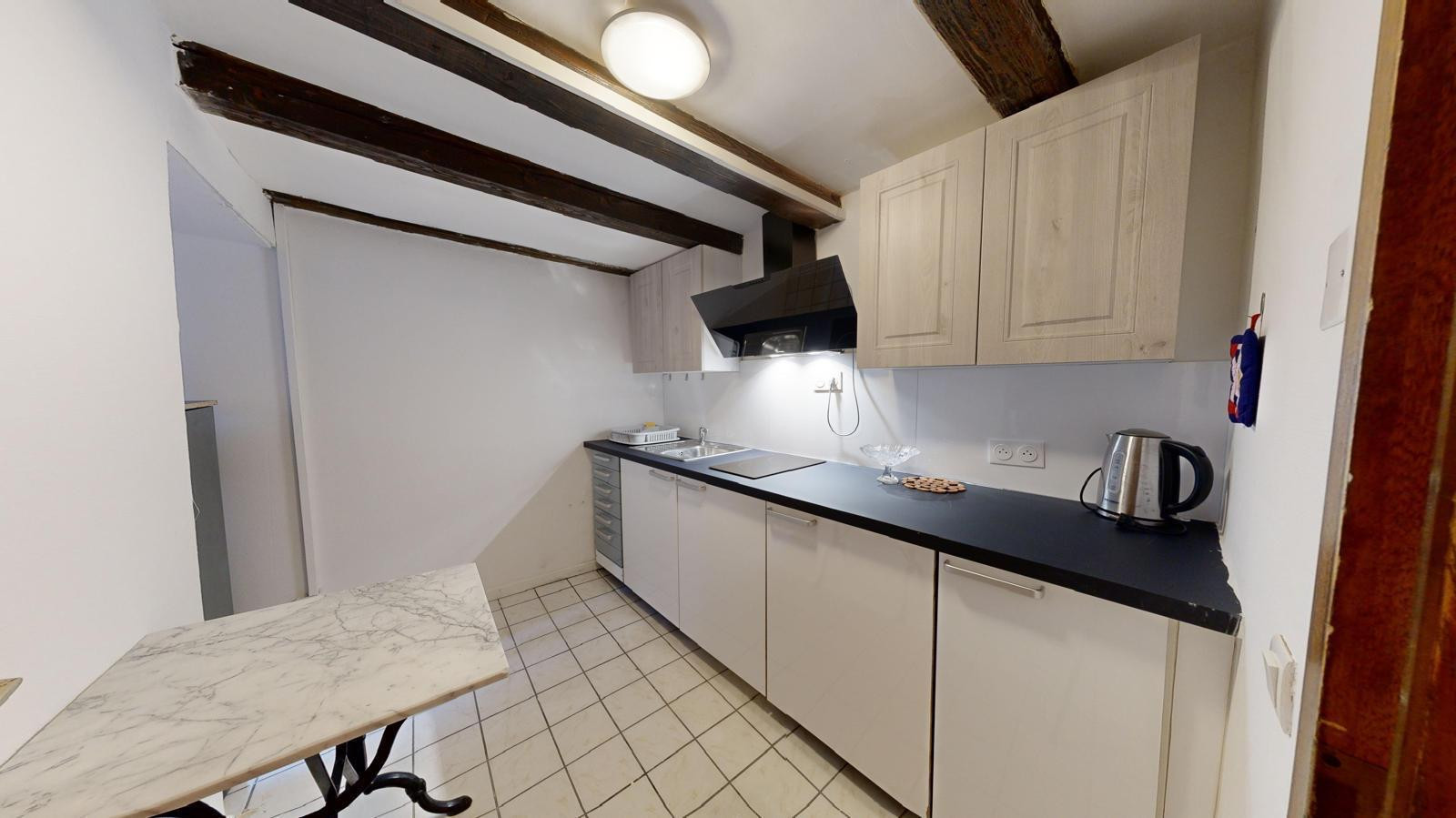 
                                                Colocation
                                                 Chambre lumineuse meublée à Strasbourg (Krutenau)