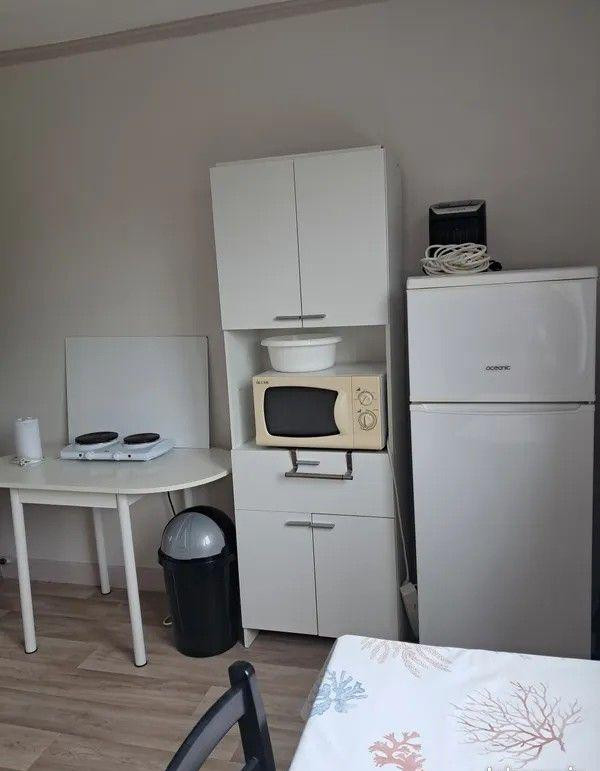 
                                                Colocation
                                                 Chambre meublée 15m² calme et sans vis-à-vis