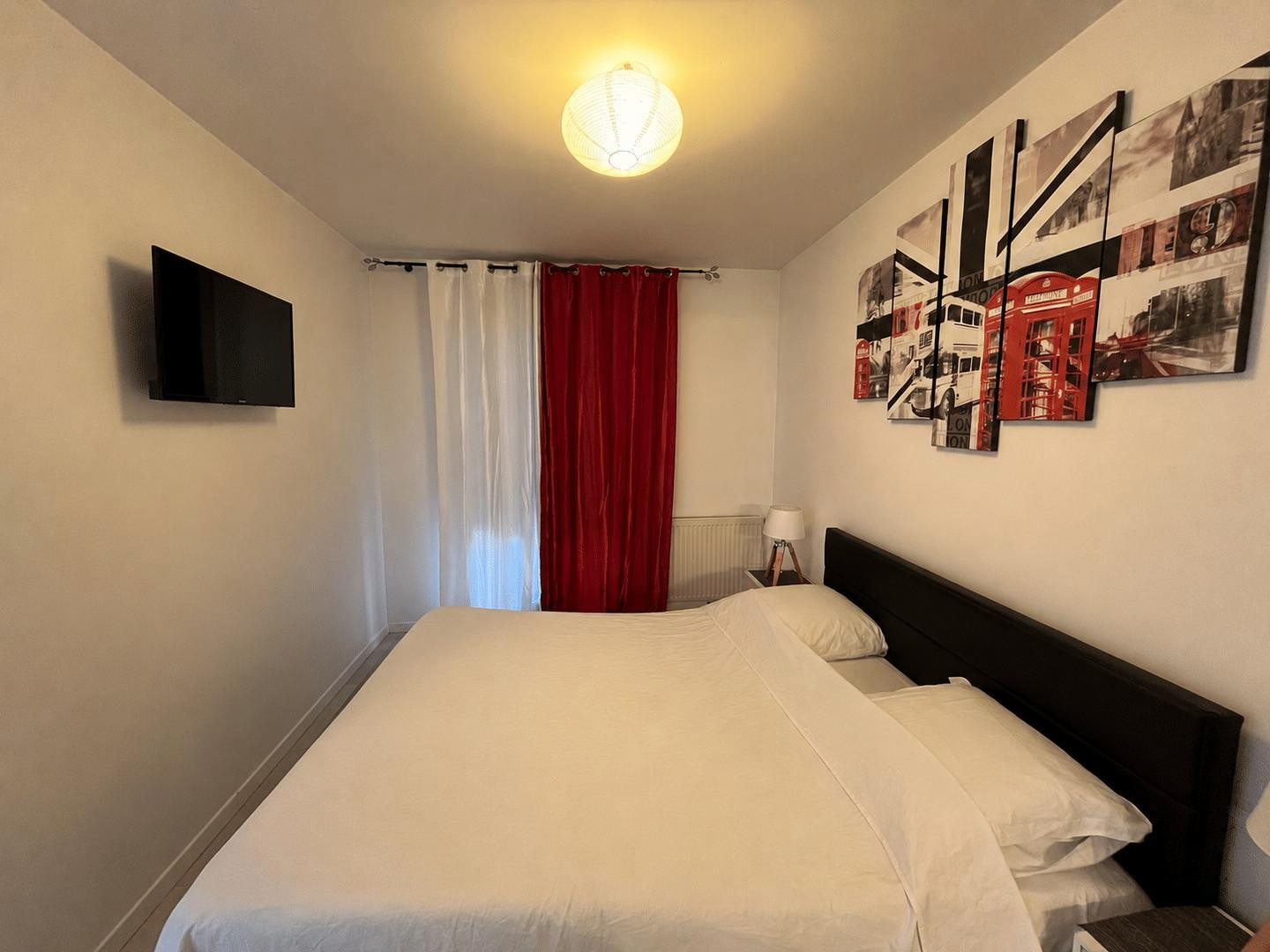 
                                                Colocation
                                                 Chambre meublée 20 m² – Face gare Franconville