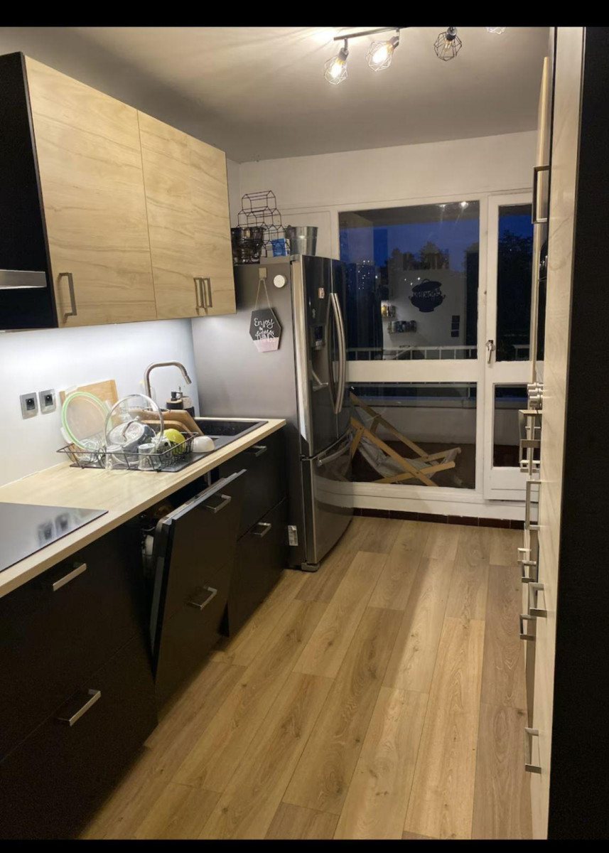 
                                                Colocation
                                                 Chambre Meublée à 5 min de La Défense