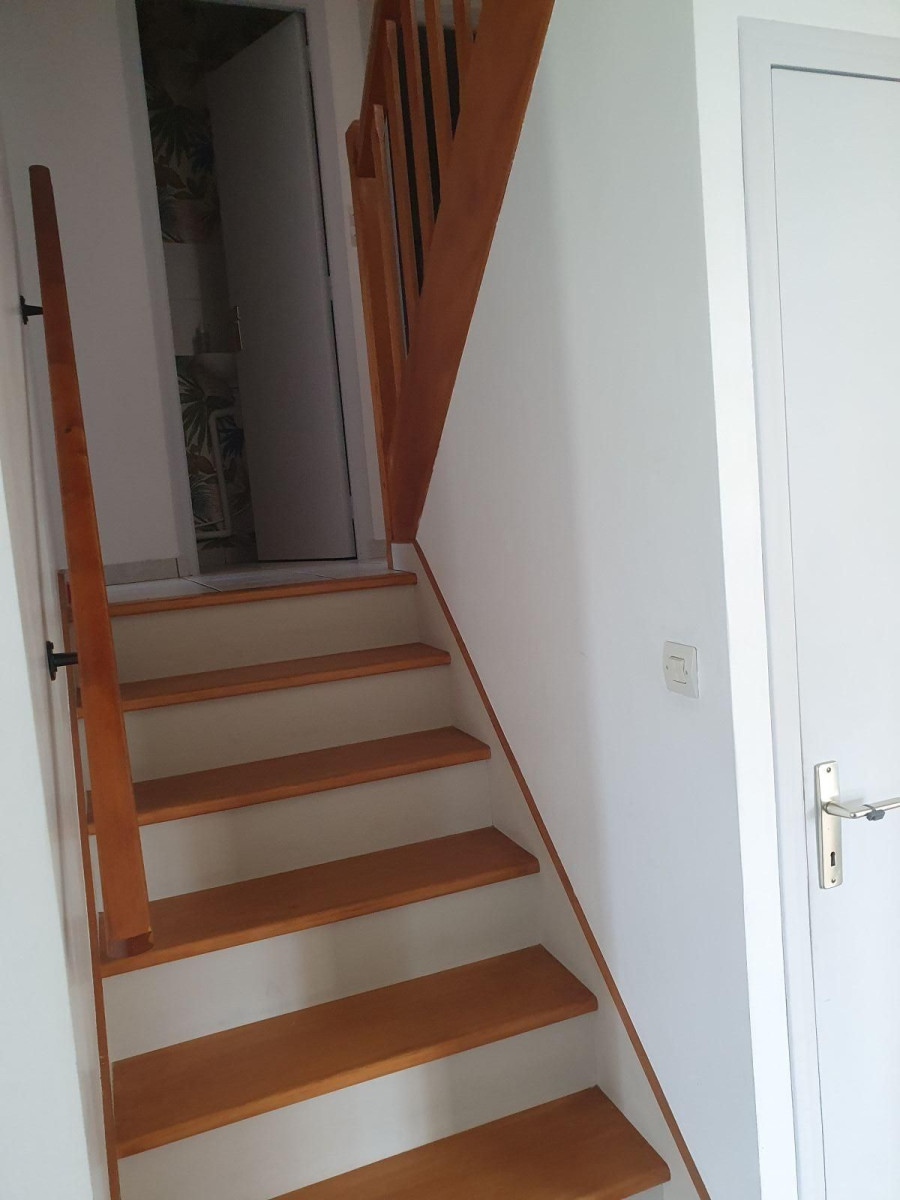 
                                                Colocation
                                                 Chambre meublée chez l habitant