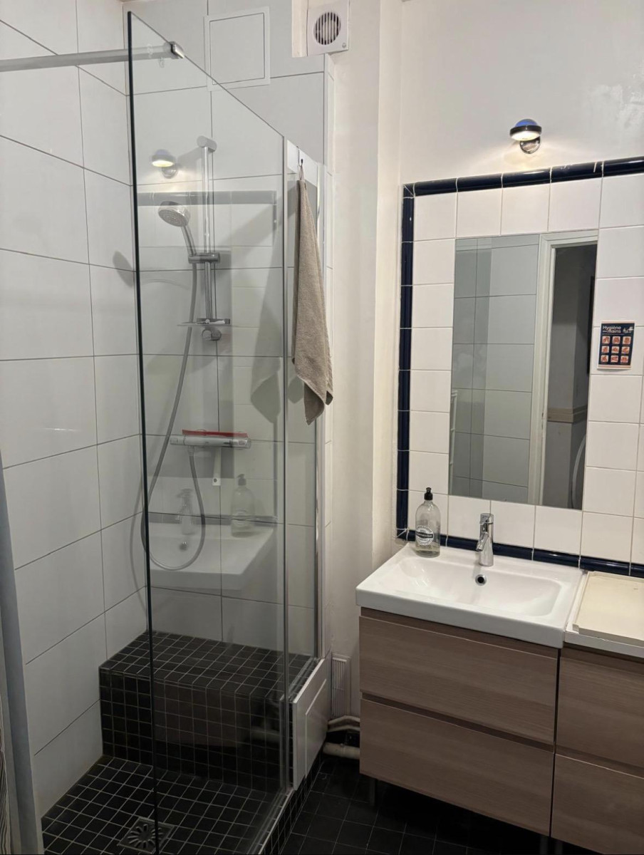 
                                                Location
                                                 Chambre Meublée dans Appartement Neuilly sur Seine