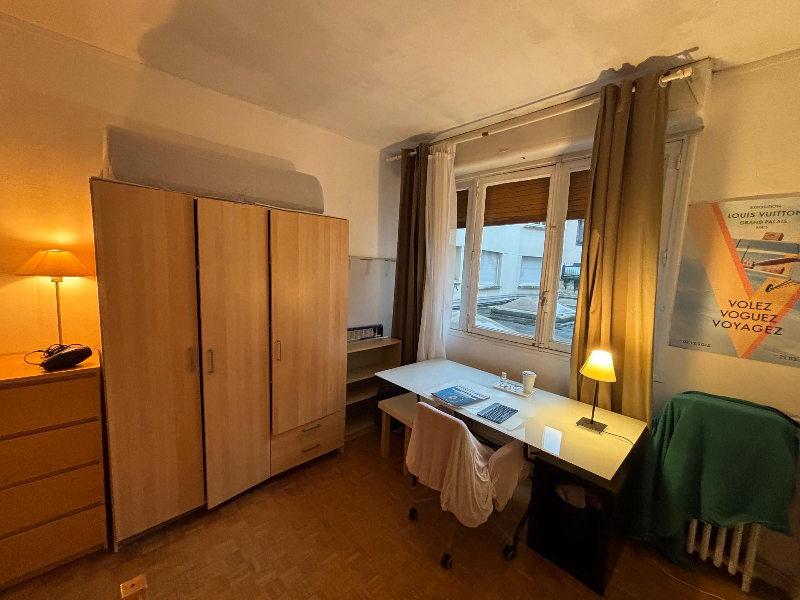 
                                                Location
                                                 Chambre Meublée dans Appartement Neuilly sur Seine