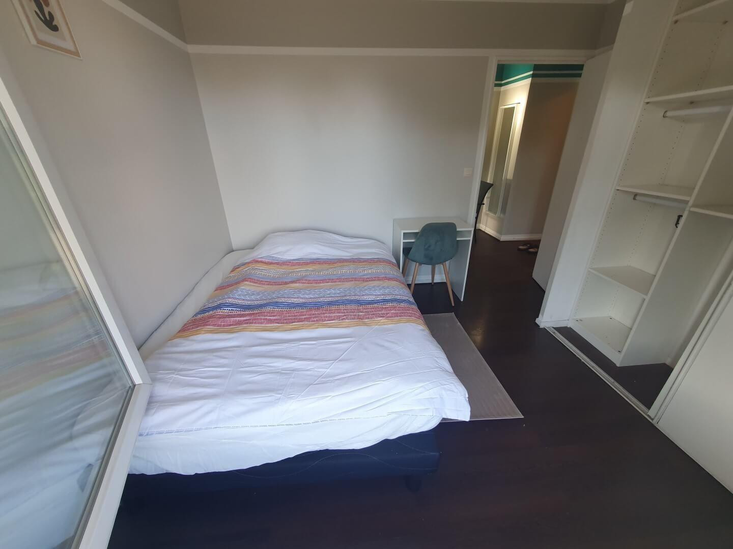 
                                                Colocation
                                                 Chambre meublée dans belle coloc 62m²