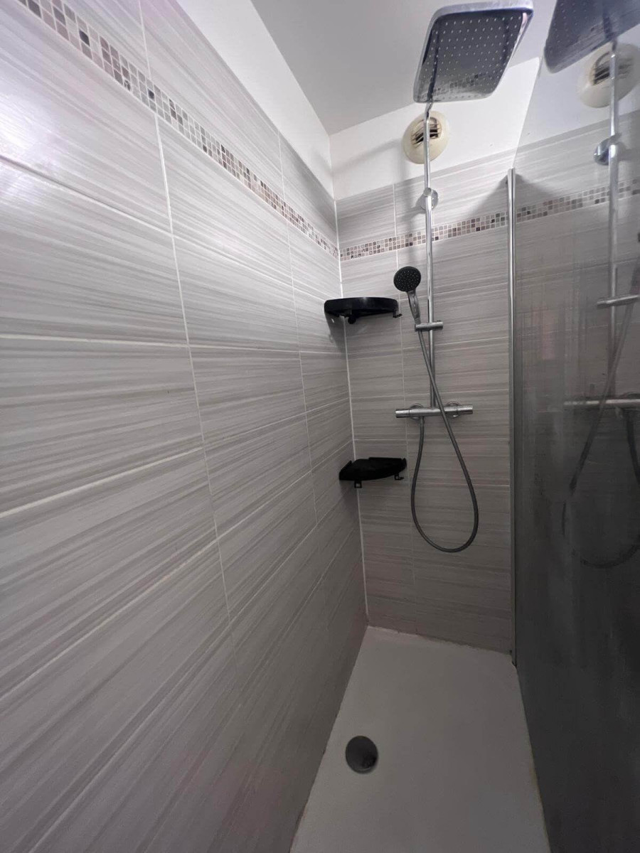 
                                                Colocation
                                                 Chambre meublée dans belle coloc 62m²