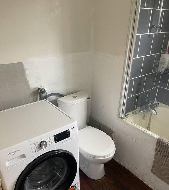 
                                                Colocation
                                                 Chambre meublée dans colocation 110 m²