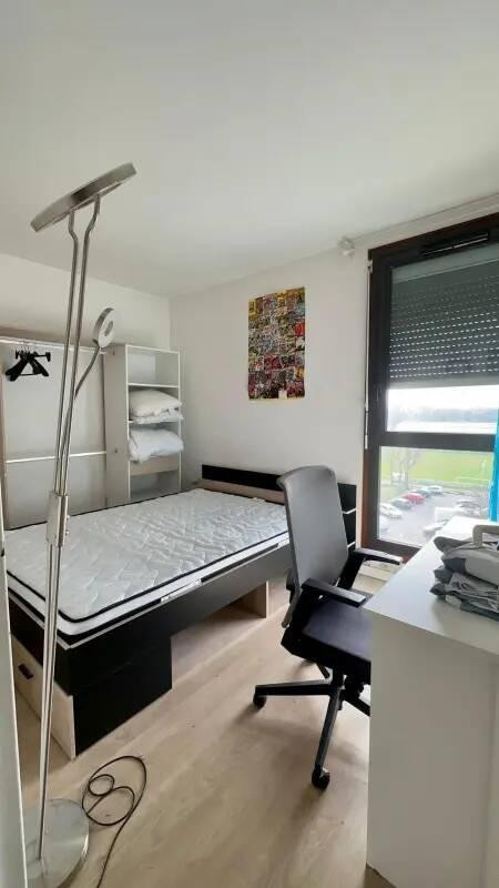 
                                                Colocation
                                                 Chambre meublée dans une colocation
